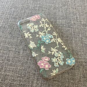 iPhone SE case